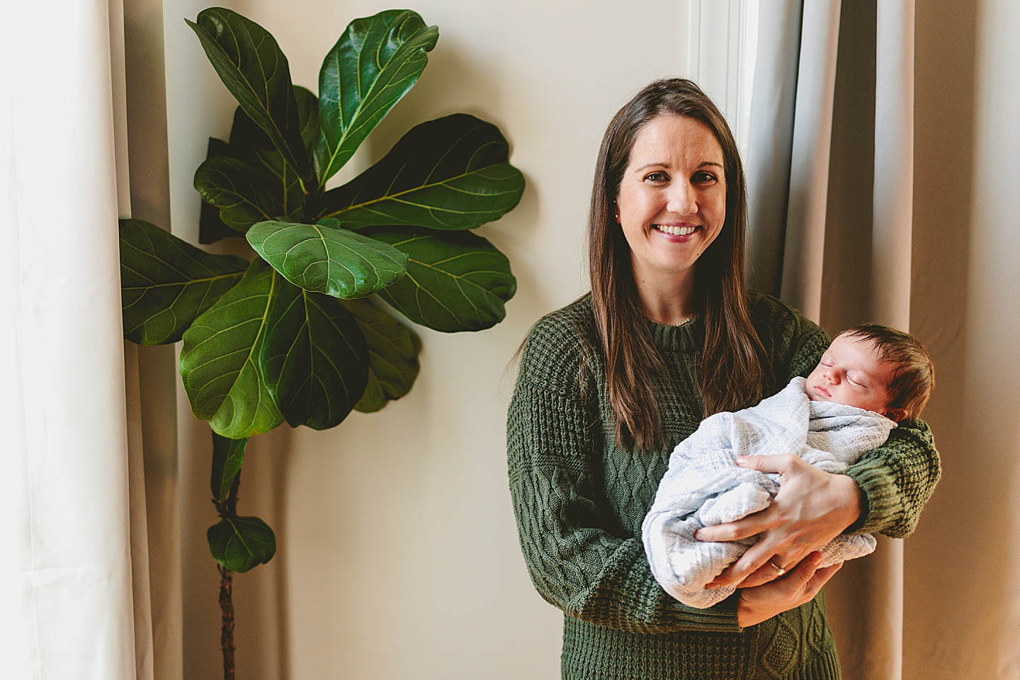 Family Photographer - Katie + Lee // Durham Newborn Photographer